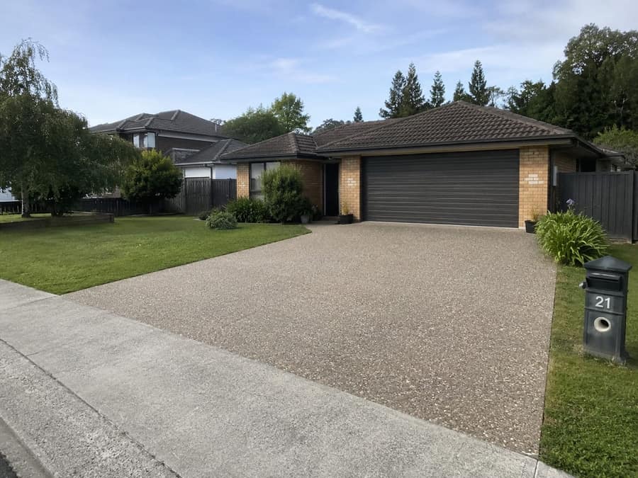 Signs your concrete driveway needs repair Pittsburgh