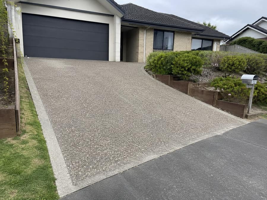 Exposed aggregate driveway perks Pittsburgh